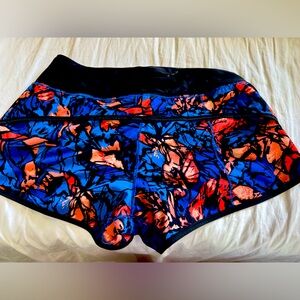 Lululemon Shorts 
Good Condition, barely used.
Size 6